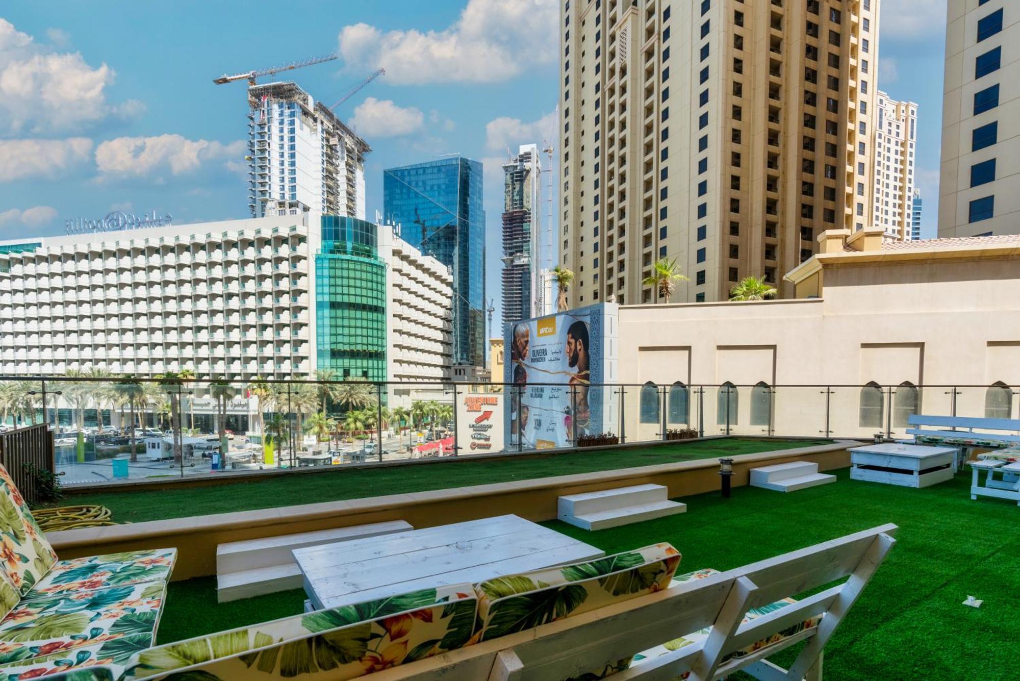 Luxurious 4 Bedroom Duplex With Terrace & Sea View Dubai Eksteriør billede