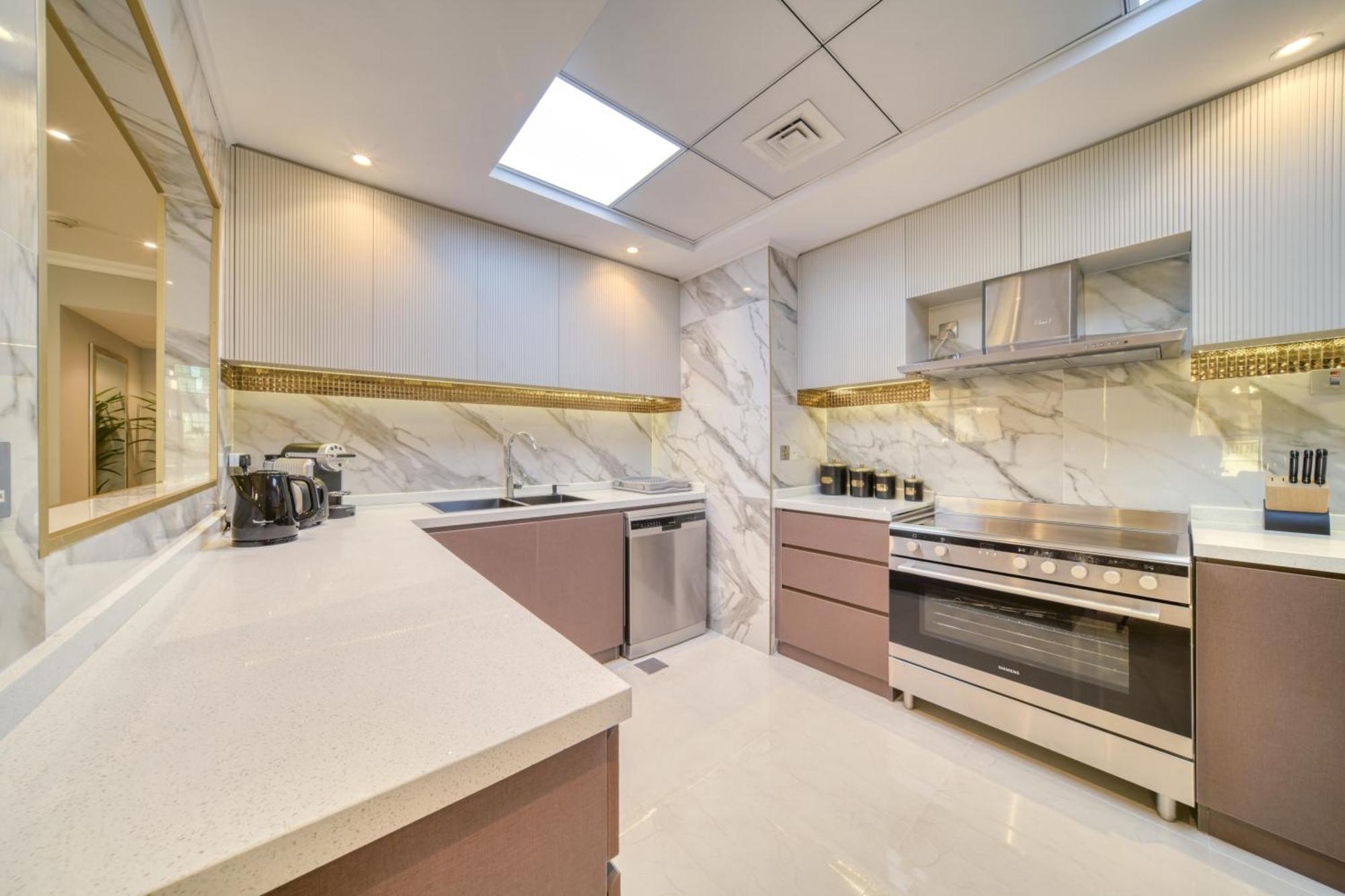 Luxurious 4 Bedroom Duplex With Terrace & Sea View Dubai Eksteriør billede